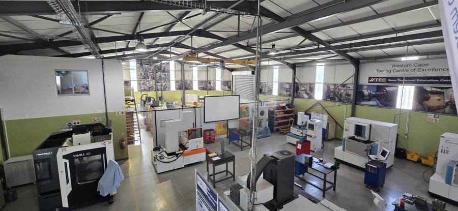 To Let commercial Property for Rent in Beaconvale Western Cape